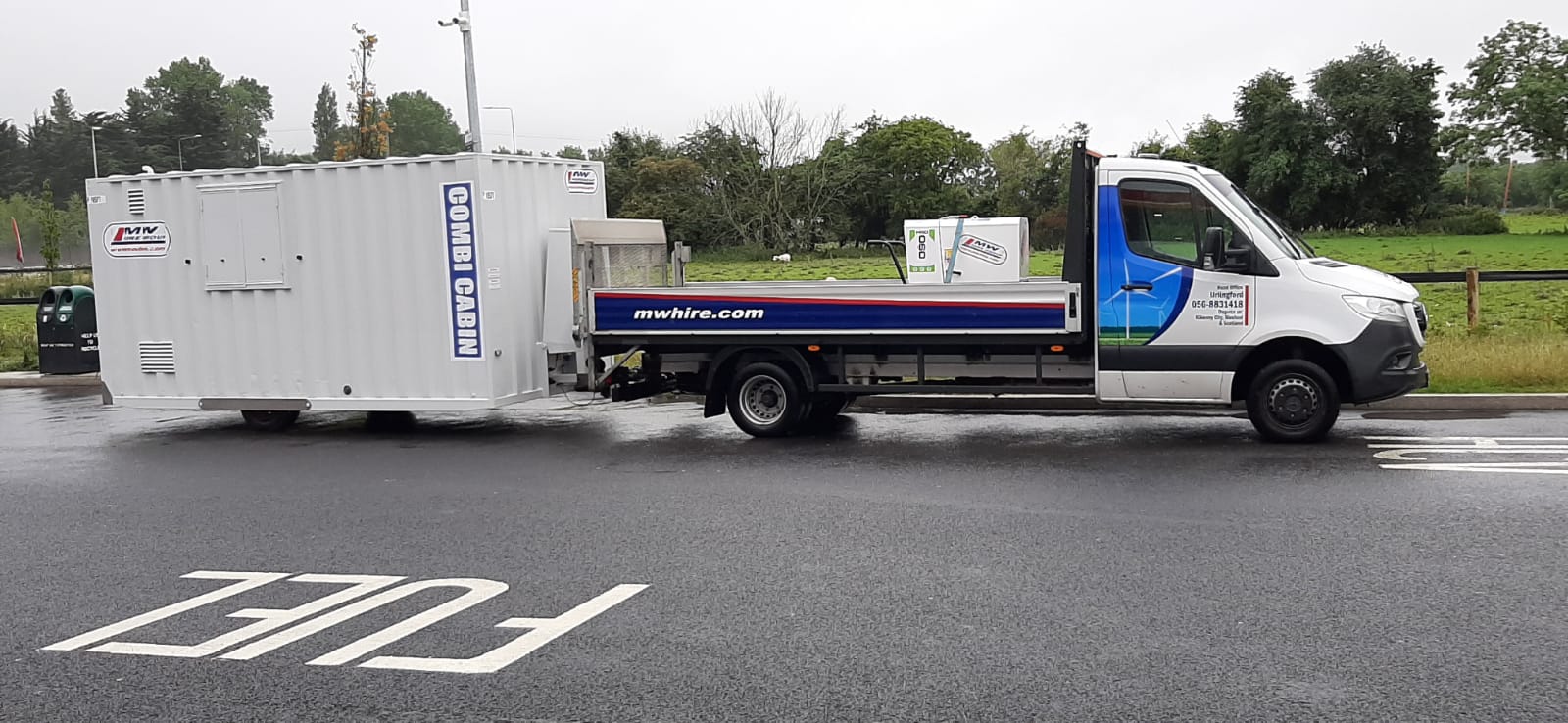 Welfare units dropped off and set up on separate projects